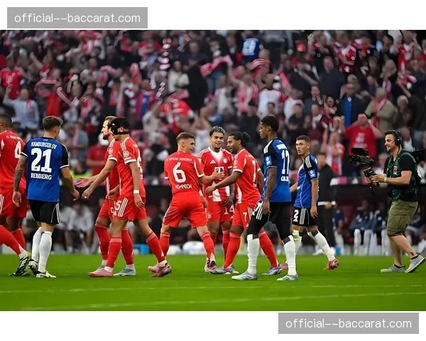 斯图加特进攻组织流畅度碾压汉堡，比拉勒·汉努斯核心枢纽作用明显