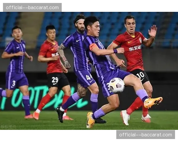 陕西联合钢铁防守战术：以少打多情况下零封对手的团队协作能力